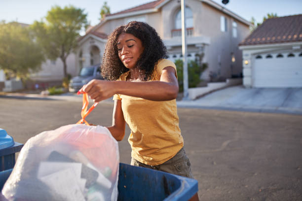 Best Yard Waste Removal  in Franklin Park, FL